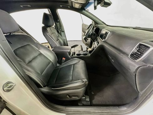 Used 2022 Kia Sportage SX FWD image 14