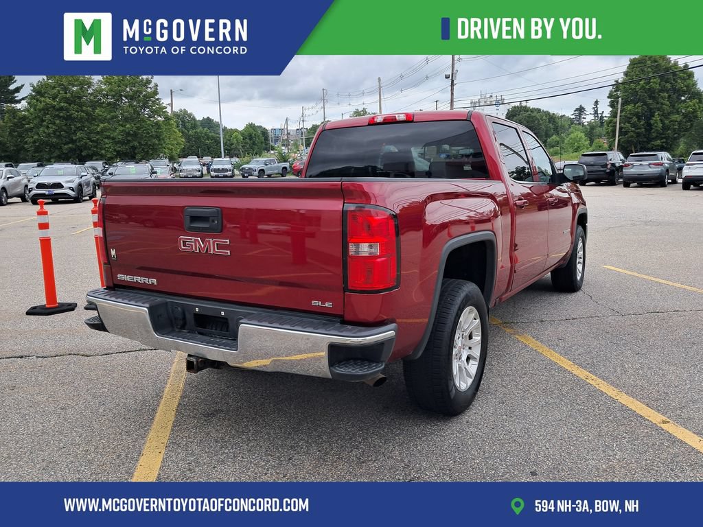 Used 2018 GMC Sierra 1500 SLE w/ SLE Value Package AWD/4WD image 3