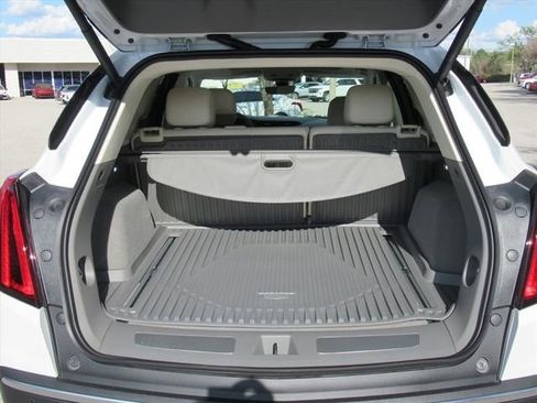 New 2026 Cadillac XT5 Premium Luxury w/ Driver Assist Package FWD image 31