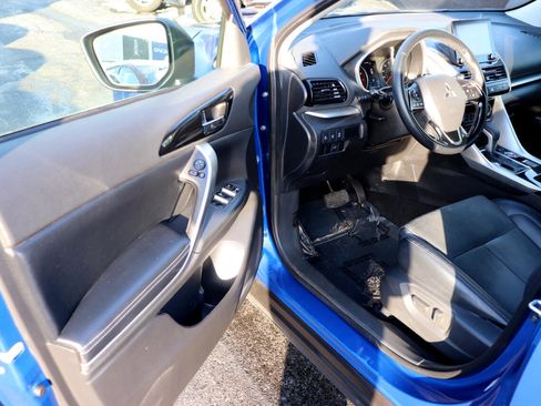 Used 2025 Mitsubishi Eclipse Cross SE image 10