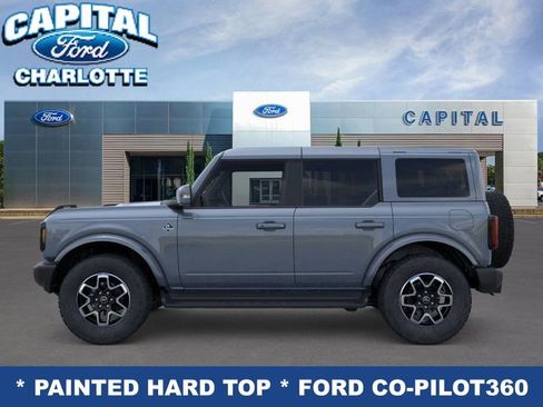 New 2025 Ford Bronco Outer Banks image 3
