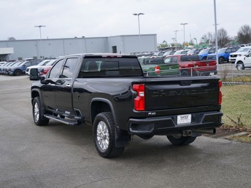 Used 2022 Chevrolet Silverado 3500 High Country w/ Z71 Off-Road Package image 10