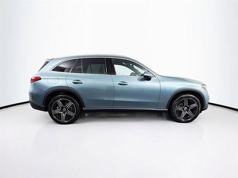 New 2026 Mercedes-Benz GLC 300 GLC 300 image 8