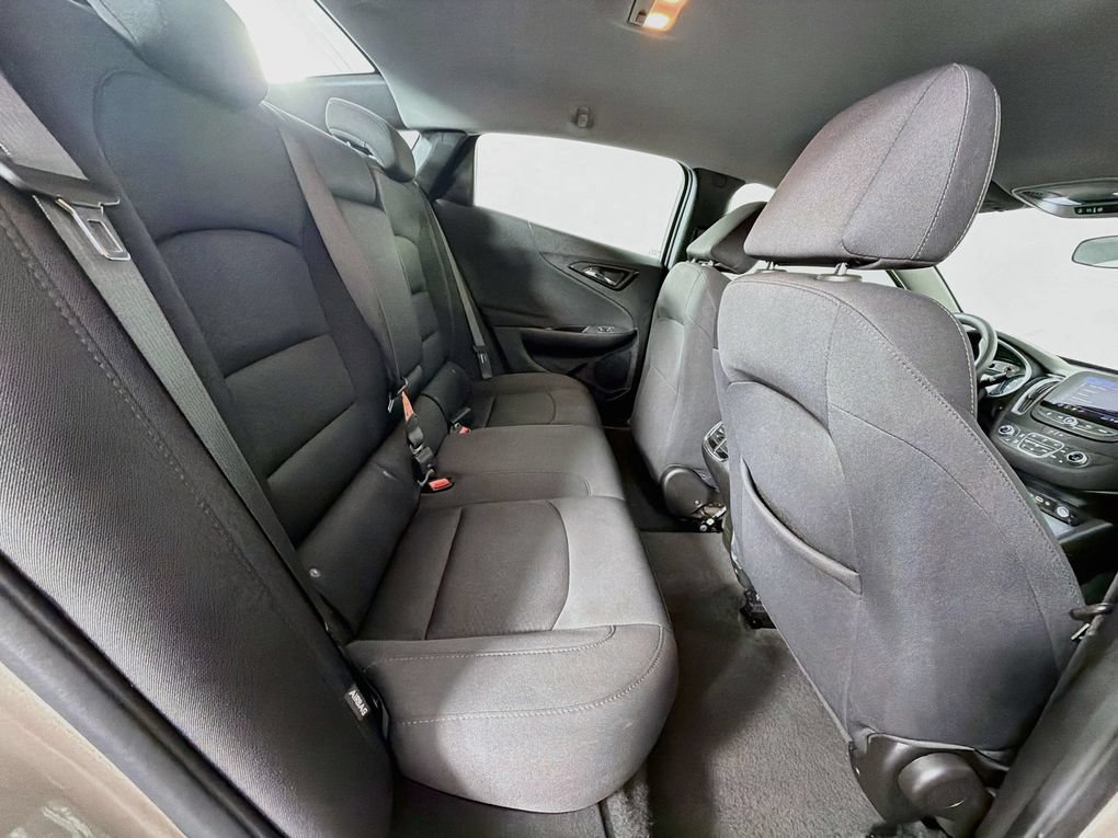Used 2024 Chevrolet Malibu LT FWD image 28