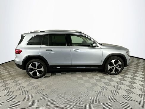 New 2026 Mercedes-Benz GLB 250 image 8