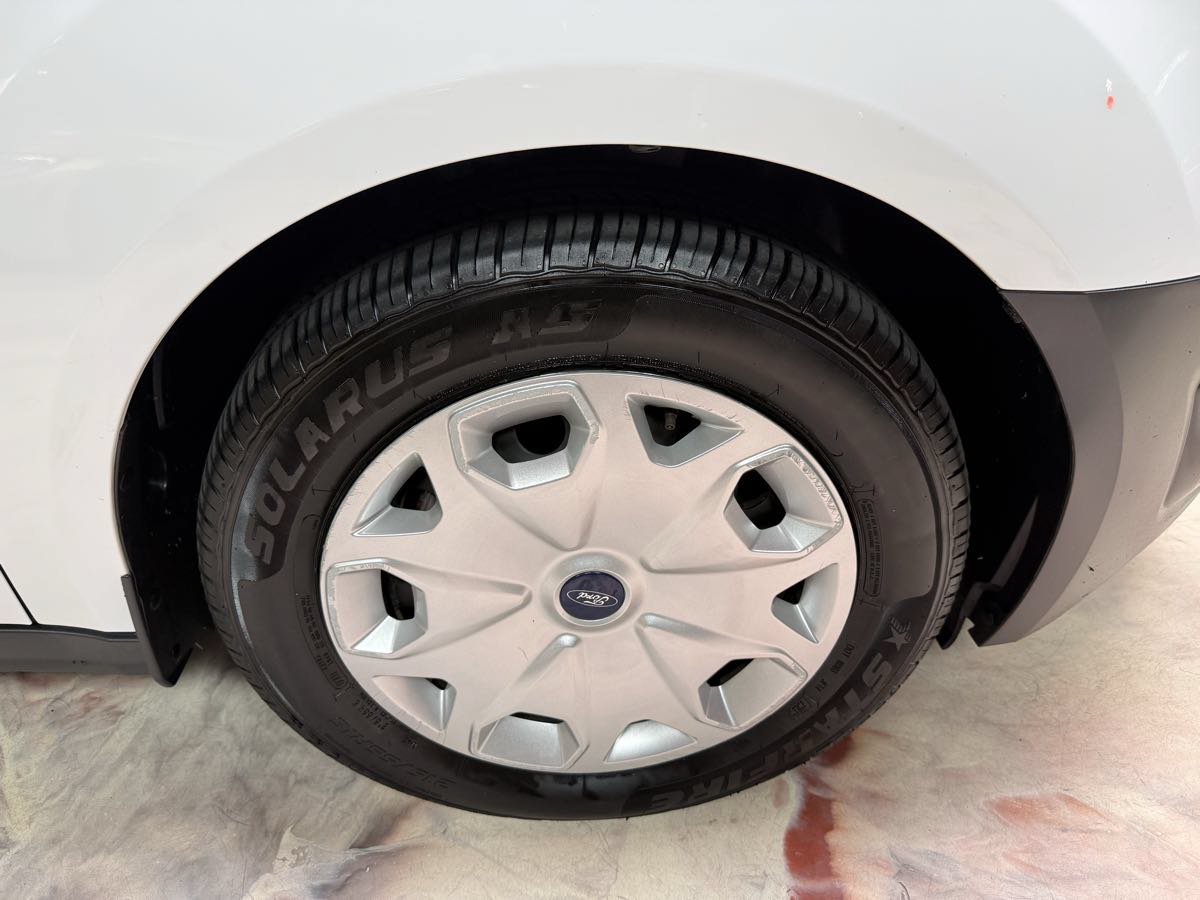 Used 2018 Ford Transit Connect XL FWD image 29