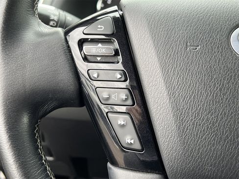 Used 2024 INFINITI QX80 Luxe image 22