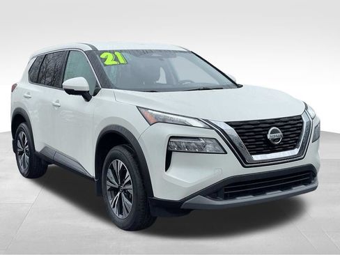Certified 2023 Nissan Rogue SV AWD/4WD image 3