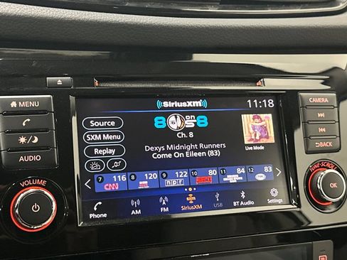 Used 2020 Nissan Rogue Sport SV FWD image 21