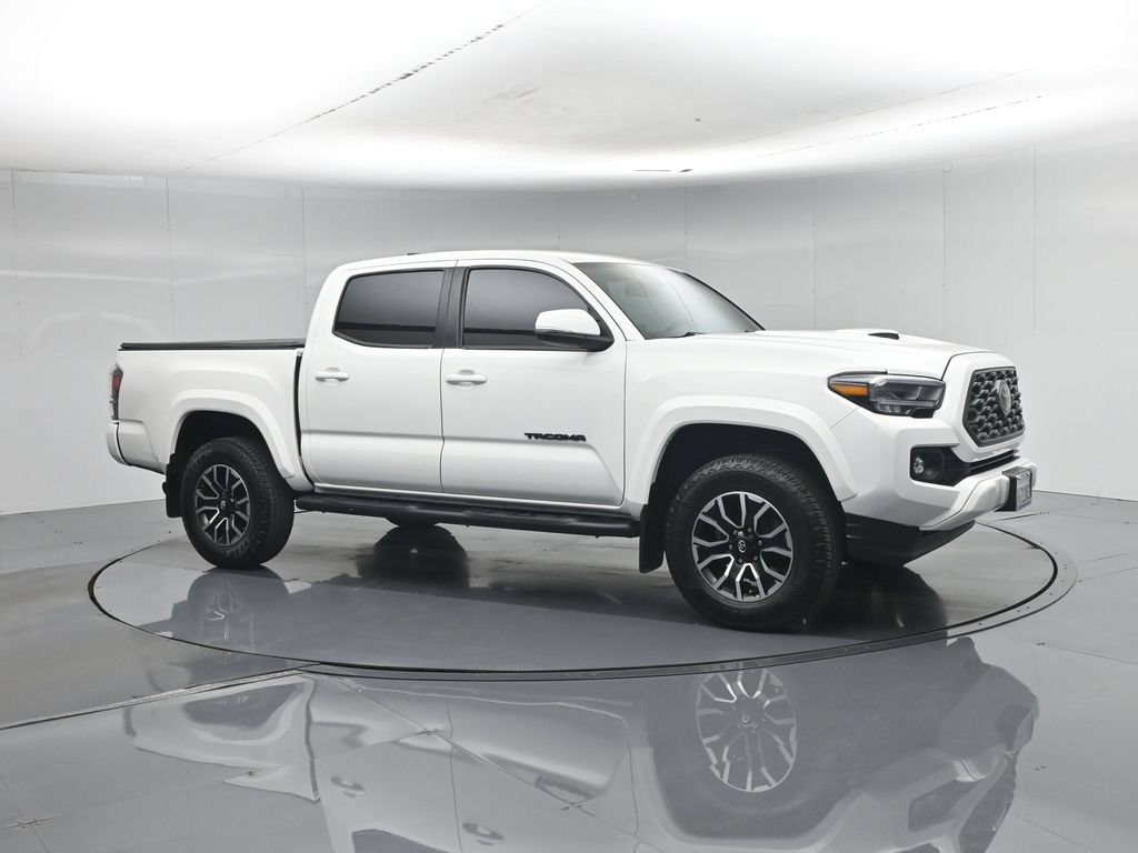 Used 2023 Toyota Tacoma TRD Sport w/ Black Out Package (TMS) AWD/4WD image 28