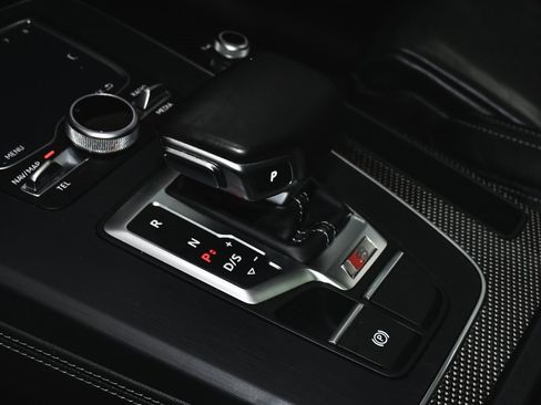 Used 2018 Audi SQ5 Premium Plus w/ Navigation Package image 50