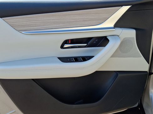 Used 2025 MAZDA CX-90 3.3 Turbo S w/ Premium Package image 13