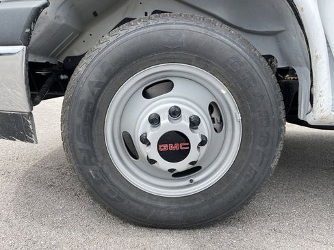 New 2023 GMC Savana 3500 w/ Power Convenience Package image 25