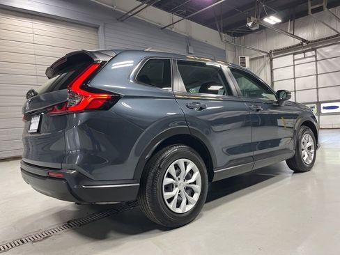 Used 2023 Honda CR-V LX image 7