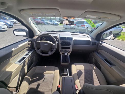 Used 2007 Jeep Compass Sport FWD image 28