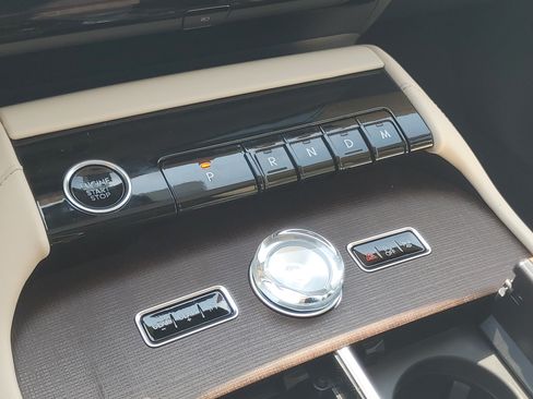 New 2027 Lincoln Navigator L Reserve AWD/4WD image 25