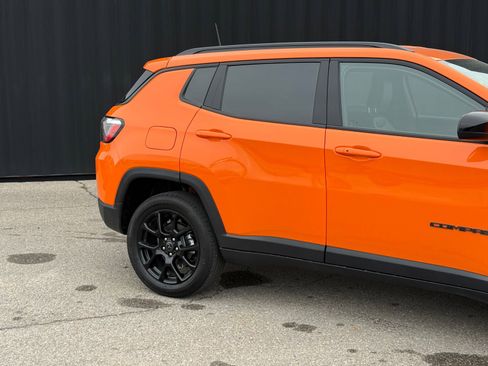 New 2026 Jeep Compass Latitude image 6