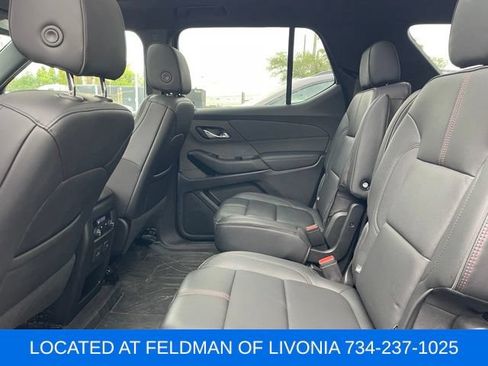Used 2023 Chevrolet Traverse RS w/ LPO, Floor Liner Package AWD/4WD image 9