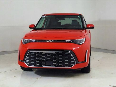 Used 2025 Kia Soul GT-Line w/ GT-Line Technology Package image 2