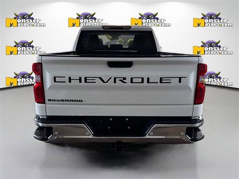 Used 2023 Chevrolet Silverado 1500 W/T image 5