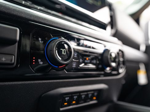 New 2026 Chevrolet Silverado 3500 LT w/ Convenience Package image 48