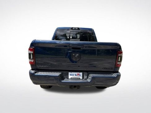 Used 2023 RAM 2500 Limited w/ Night Edition AWD/4WD image 6