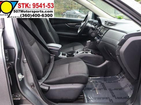 Used 2018 Nissan Rogue SV AWD/4WD image 21