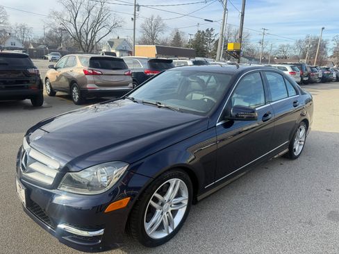 Used 2013 Mercedes-Benz C 300 4MATIC Sedan image 3
