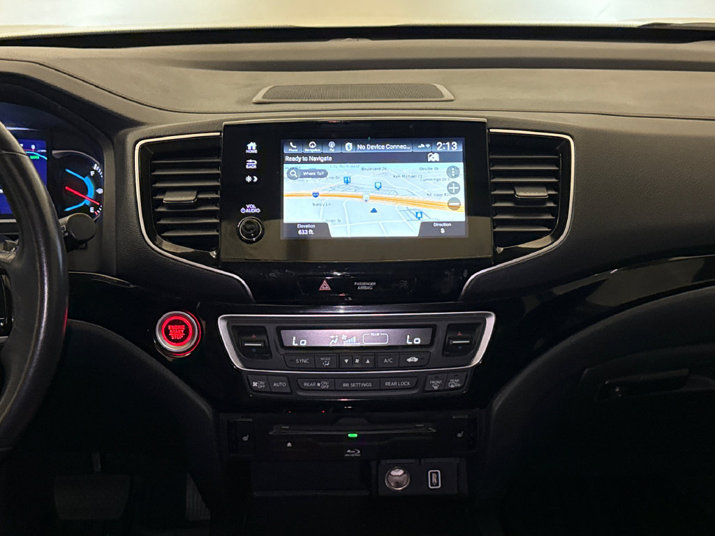 Used 2022 Honda Pilot Touring image 16
