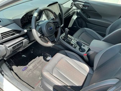 Certified 2025 Subaru Crosstrek 2.5i Limited w/ Crosstrek Mirror Package AWD/4WD image 14