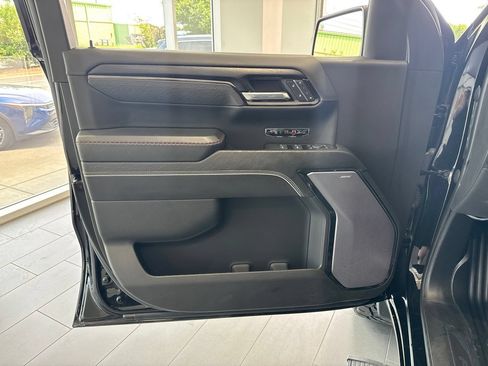 Used 2023 GMC Sierra 1500 AT4X AWD/4WD image 38