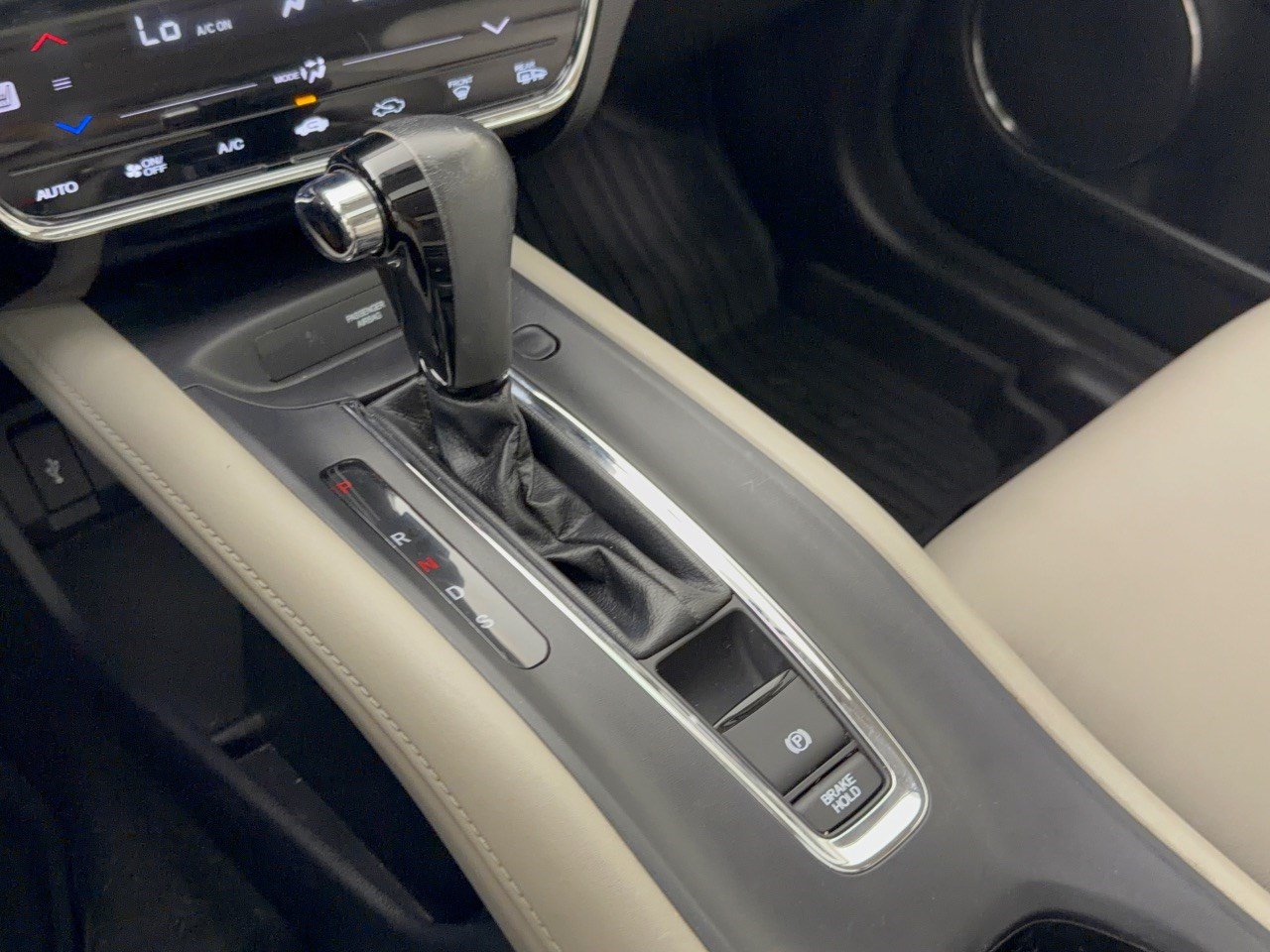 Used 2016 Honda HR-V EX-L image 21