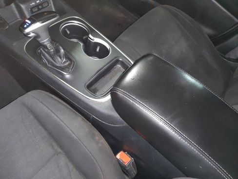 Used 2020 Dodge Durango SXT image 26