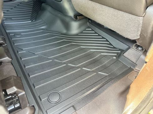 Used 2023 GMC Yukon Denali w/ LPO, Floor Liner Package RWD image 23
