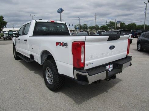 New 2025 Ford F250 XL w/ XL Off-Road Package image 4