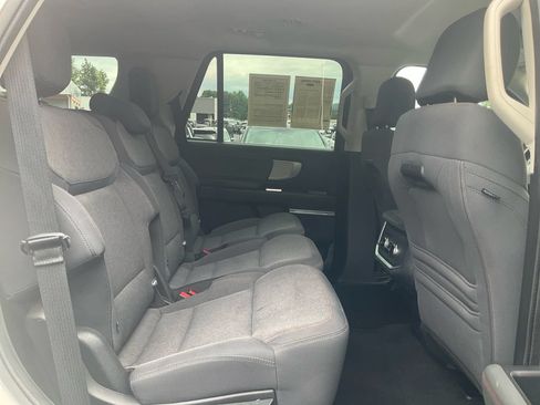 Certified 2025 Ford Expedition Active RWD image 13
