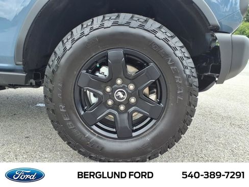 New 2025 Ford Bronco Big Bend w/ Black Diamond Package image 24