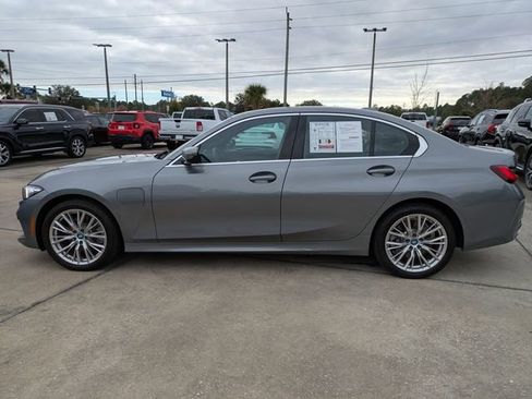 Used 2024 BMW 330e image 7