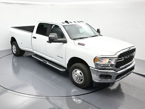 Used 2024 RAM 3500 Big Horn image 40