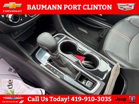 Used 2023 Chevrolet Equinox Premier FWD image 24