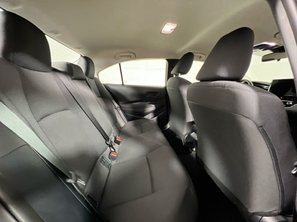 Used 2026 Toyota Corolla LE FWD image 30