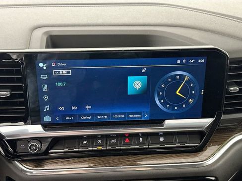 Used 2024 Chevrolet Silverado 1500 LT image 10