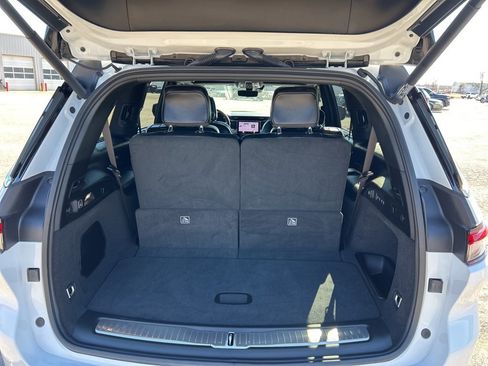 Used 2025 Jeep Grand Cherokee L Overland w/ Luxury Tech Group IV image 26