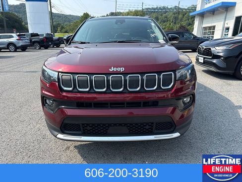 Used 2022 Jeep Compass Limited AWD/4WD image 3