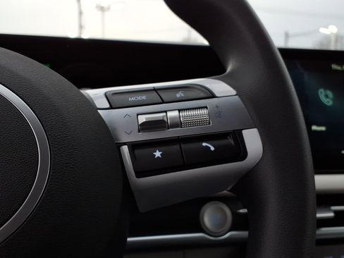 New 2026 Hyundai Tucson SE image 19