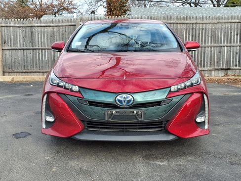 Used 2018 Toyota Prius Prime Advanced image 33