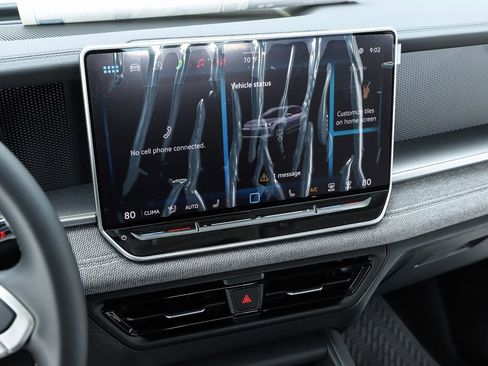 New 2026 Volkswagen Tiguan S image 25