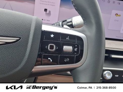 Used 2025 Genesis GV80 2.5T Prestige AWD/4WD image 26