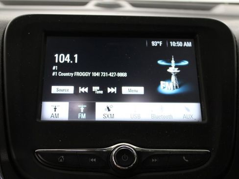 Used 2018 Chevrolet Equinox LT FWD image 28