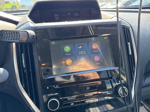 Used 2020 Subaru Forester Base image 6